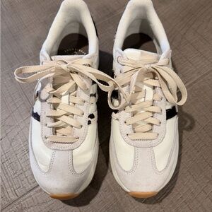 Women's Adidas Run 70s 2.0 Sneaker